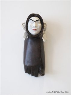 EX-VOTO, Homage to Frida Kahlo, Hout en porselein, bois et porcelaine, I PHILIPS, 2020